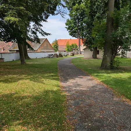 Zamek Hostel