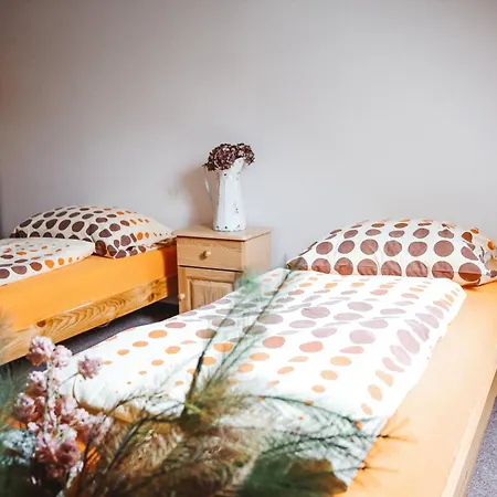 Zamek Hostel *