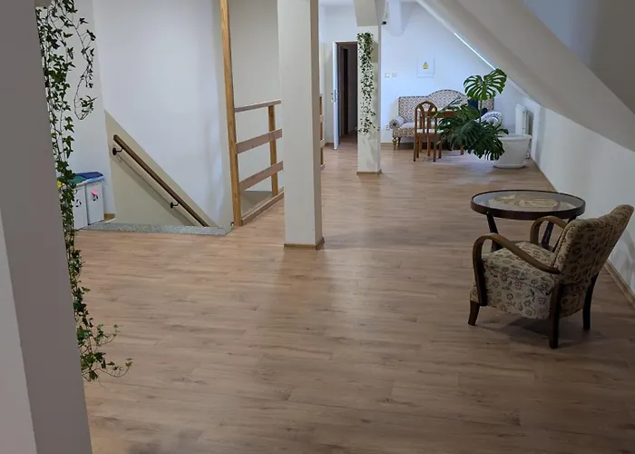 Hostal Zámek